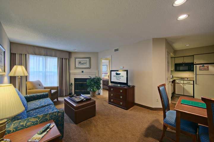 Homewood Suites By Hilton Windsor Locks Hartford Номер фото